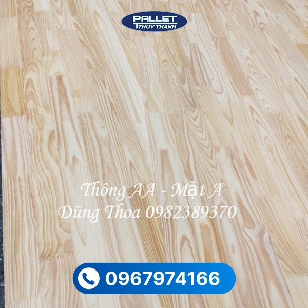 Gỗ thông ghép AB có chất lượng trung bình, cân bằng giữa thẩm mỹ và chi phí