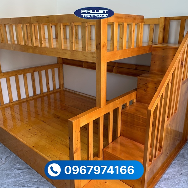 Giường gỗ thông 2 tầng được xử lý chống mối mọt và ẩm để tăng độ bền lâu dài