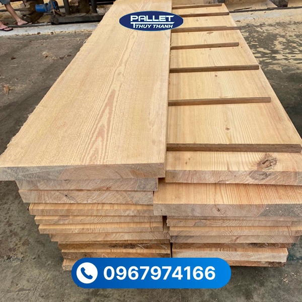 Lựa chọn gỗ thông vàng hay gỗ thông trắng phụ thuộc vào nhu cầu sử dụng và phong cách thiết kế.