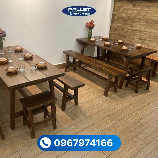 Sản phẩm bàn gỗ thông có thiết kế đa dạng, phù hợp nhiều không gian sử dụng