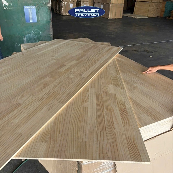 gỗ thông làm nội thất