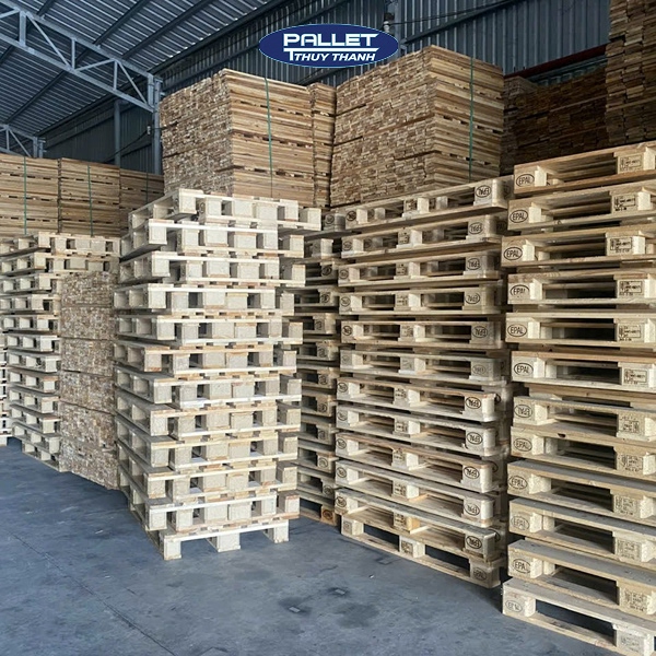 gỗ thông sấy khô làm pallet