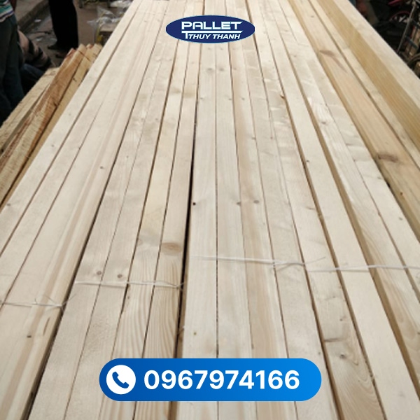 Giá gỗ thông Mỹ hiện nay có sự dao động tùy theo chất lượng, quy cách và nguồn nhập khẩu