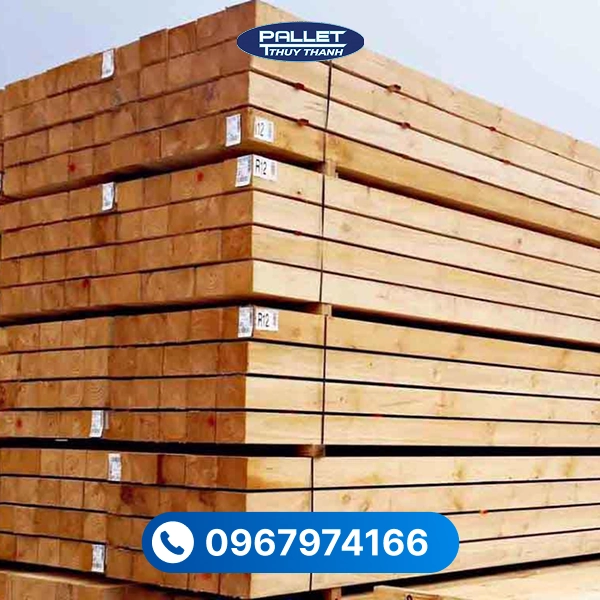 Bề mặt gỗ dễ sơn phủ và hoàn thiện, giúp tăng tính thẩm mỹ cho sản phẩm nội thất
