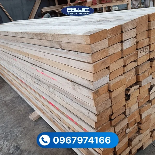 Gỗ thông trắng thường được ứng dụng trong sản xuất bàn ghế, tủ, giường và các sản phẩm trang trí nội thất