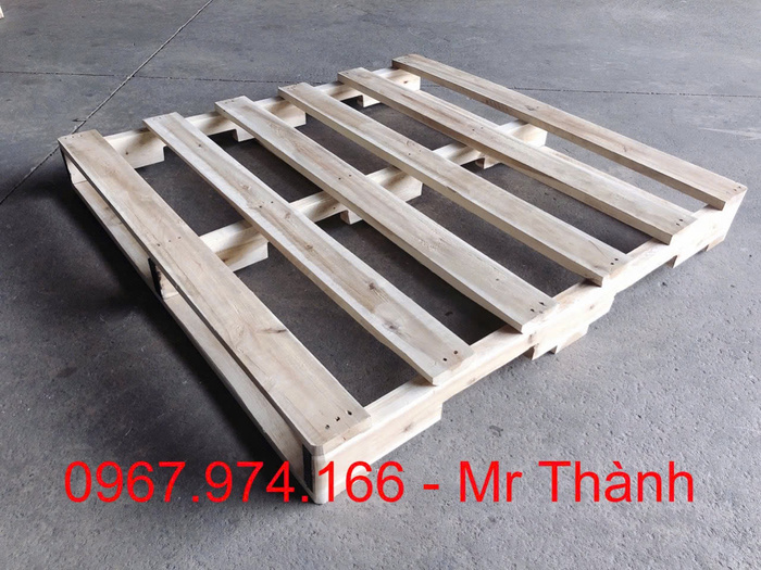 đóng pallet gỗ theo yêu cầu