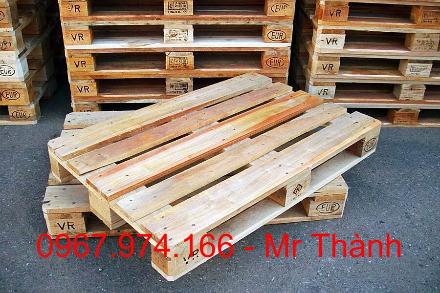 Pallet Dĩ An